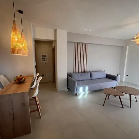 Апартаменты Olivevine Luxury Apartments-
