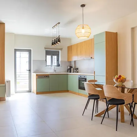 Olivevine Luxury Apartments- Апартаменты *