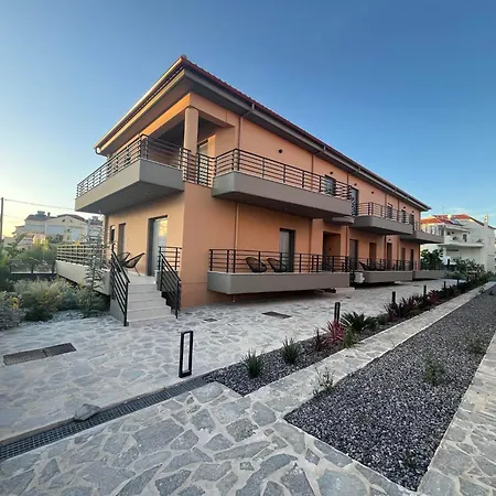 Olivevine Luxury Apartments- * Нафплион